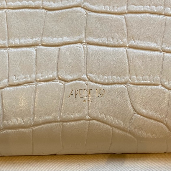 APEDE MOD WHITE CROC EMBOSSED LEATHER HOBO CHAIN SHOULDER FROGGY BAG - Picture 3 of 16